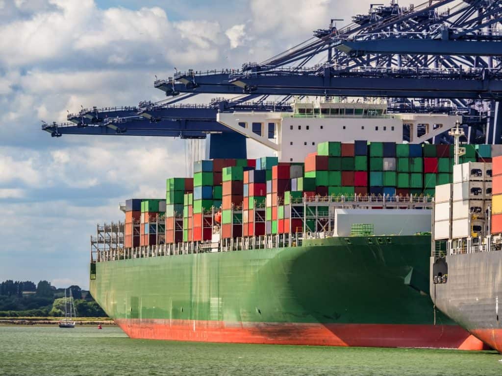 ship at felixstowe port